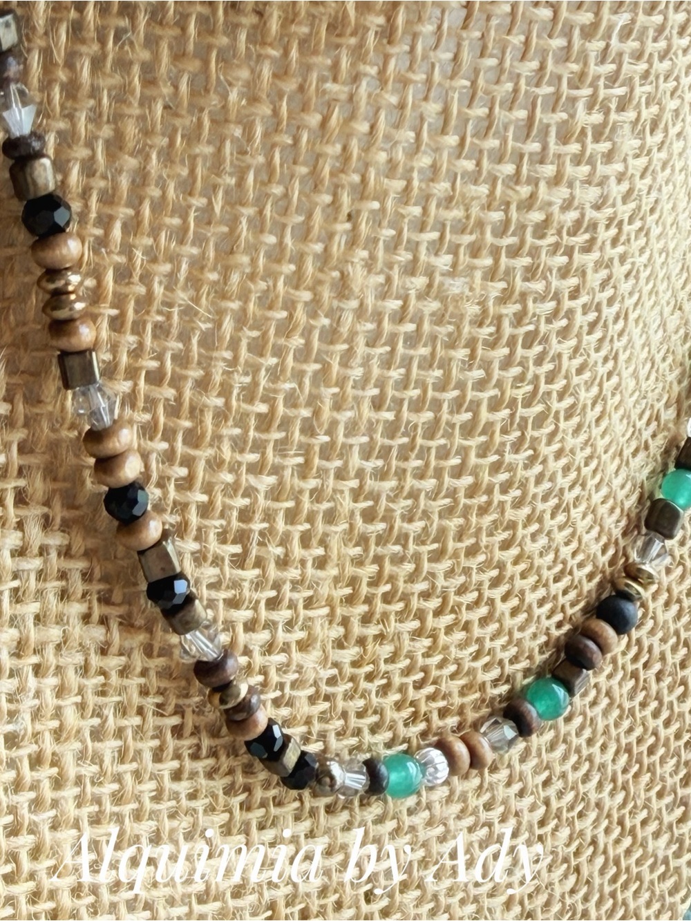Surfer style gemstones beaded earthy short necklace - Picture 3 of 5